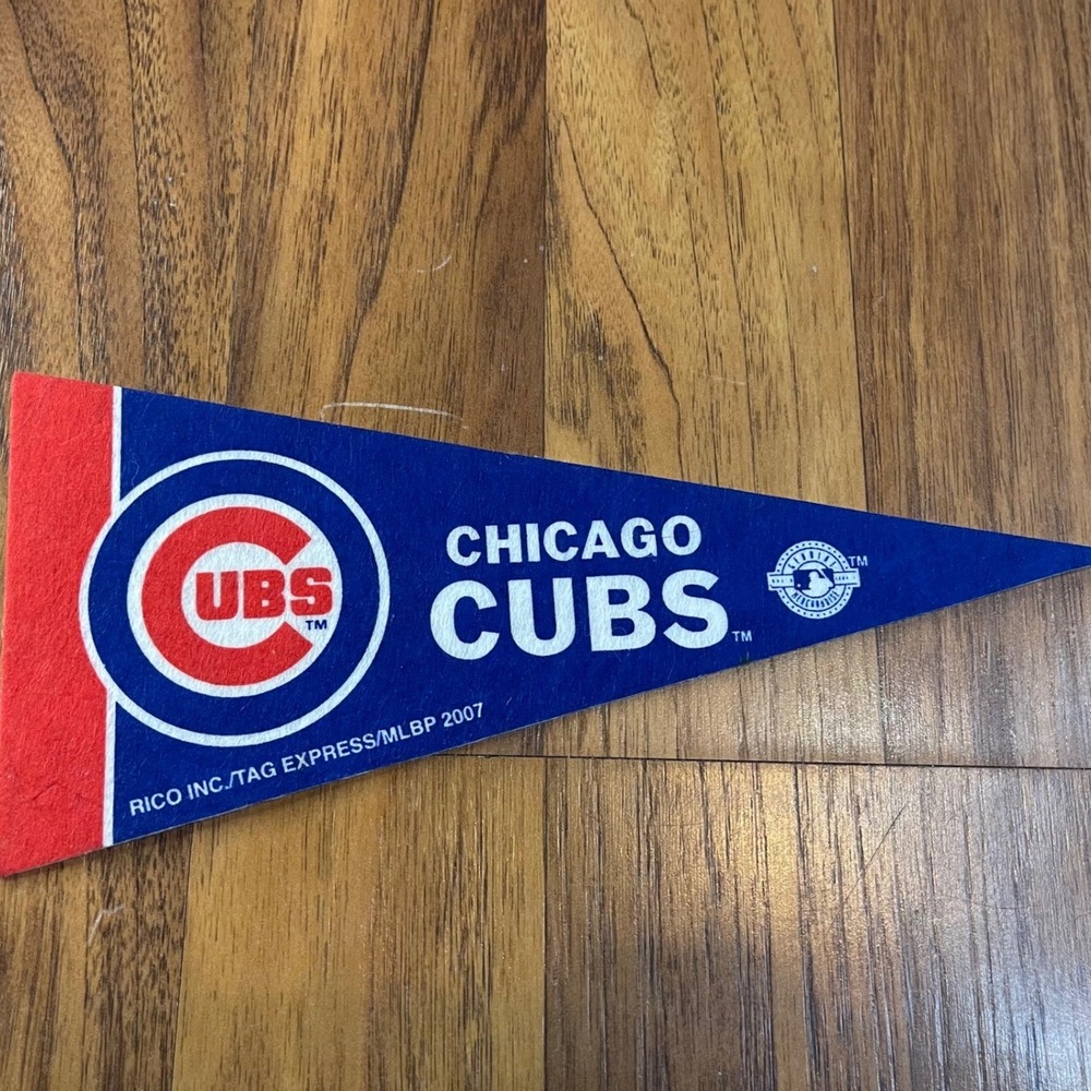 Chicago Cubs MLB Mini Pennant Rico Inc 2007 Blue Red Felt Small Banner Souvenir